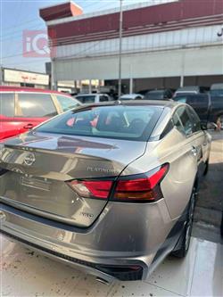 نيسان ألتيما